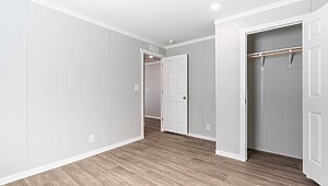 Oak Creek Homes / Piccard MAD-7648 Bedroom 83887