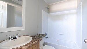 Oak Creek / 7272 Bathroom 83969