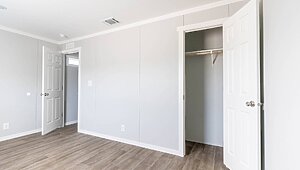 Oak Creek / 7272 Bedroom 83965