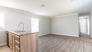 Oak Creek / 7272 Interior 83958