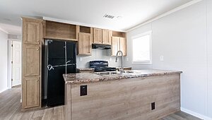 Oak Creek / 7272 Kitchen 83960