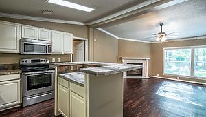 Land Home Package / 11038 Center Rd 351 Kitchen 19514