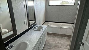 Mobile Homes For Less / The Creek Bathroom 75529