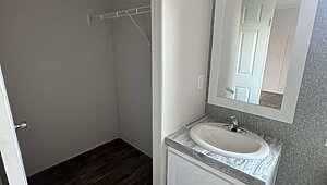 Mobile Homes For Less / The Scout Bathroom 75575