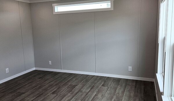 Vivid 450AO28603N / **CALL FOR PRICING** Interior 90783