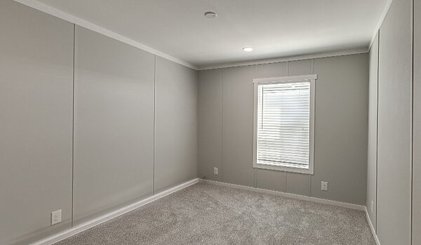 Mahogany 450CP32684M / **CALL FOR PRICING** Interior 90794