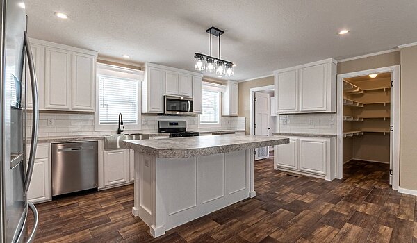 Topaz / 28663A Kitchen 81571