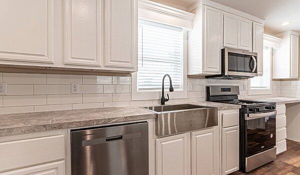 Topaz / 28663A Kitchen 81573