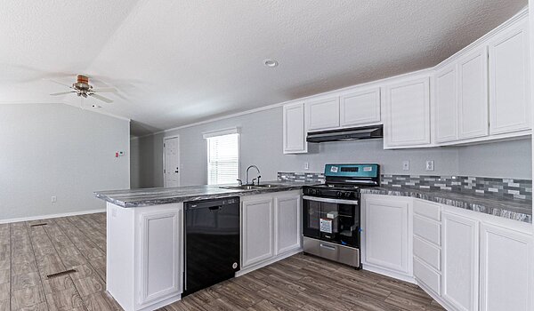 Solitaire Singlewide / ST18803A Kitchen 81609