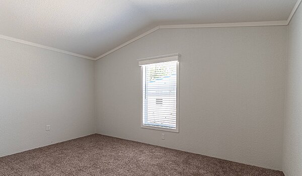 Solitaire Singlewide / ST16763B Bedroom 81638