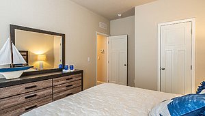 Homes Direct / HD3270F Bedroom 27450