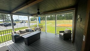 Lifestyle / The Jones Interior 80639