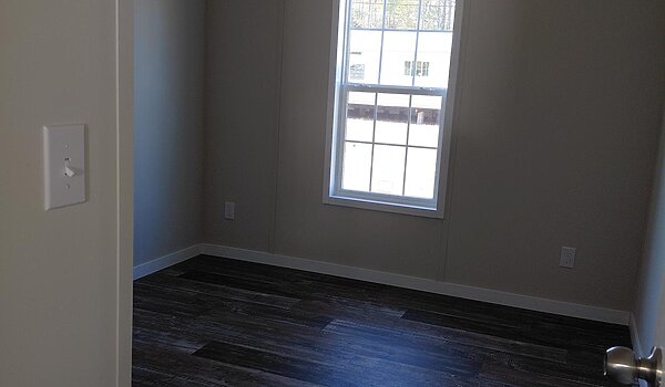 Iron Ranch / IH28684A Interior 85421