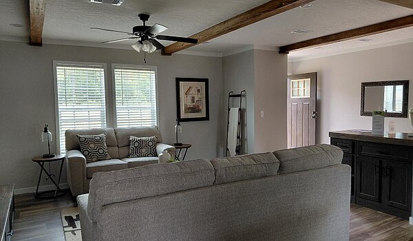 Lifestyle / The National Interior 88083