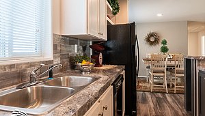 Broadmore / 28764T The Sawtooth Kitchen 11273