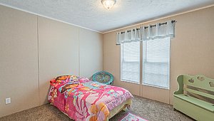 SOLD / MD 28' Doubles MD-16 (Wind Zone 2) Bedroom 51149