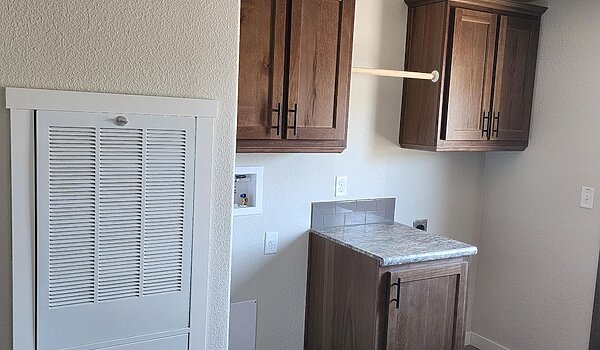 Pinehurst / 2506 Interior 82379