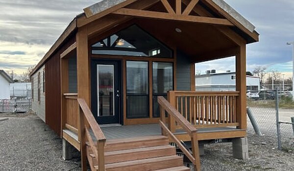 Cedar Canyon / LS 2071 Exterior 80828