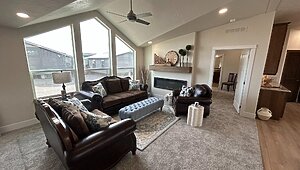 RED TAG SALE / Pinehurst 2521 Interior 86557