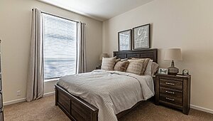 Champion Homes / Yosemite YS5643R Interior 80907