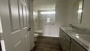 Clayton / Fringe 2864 Interior 84704