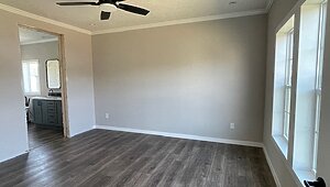 Champion Homes / Carolina Crown Interior 87364