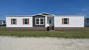 Champion Homes / Carolina Crown Exterior 87355