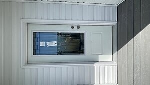 Champion Homes / Carolina Crown Exterior 87356