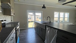 Champion Homes / Carolina Crown Interior 87361