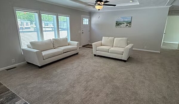 Lot #6 / Skyline 32x60 Interior 88483
