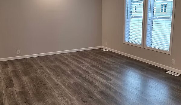 Lot #8 / Millcreek Series N630 Interior 88510
