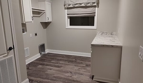 Lot #11 / The Brantley 621-68-3-32 Interior 88548