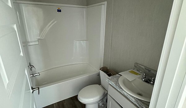 ARC / The Raizer ARC1680-8004 Interior 91001