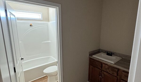 Prime / PRI3264-2070 Interior 84011