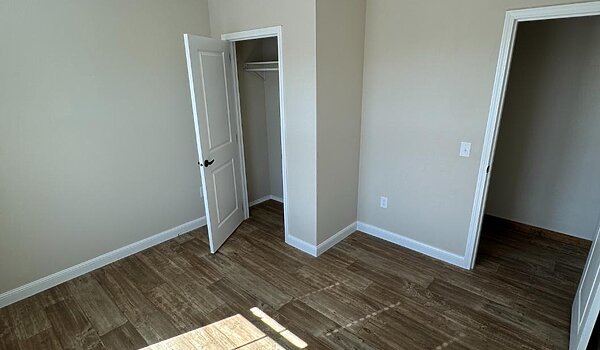 Prime / PRI3264-2070 Interior 84006