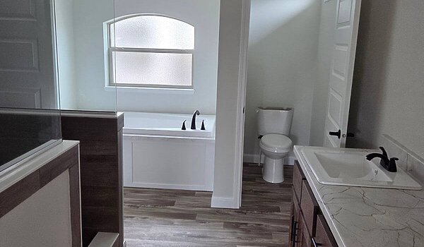 Prime / PRI3284-2010 with 3 bath option Interior 84210