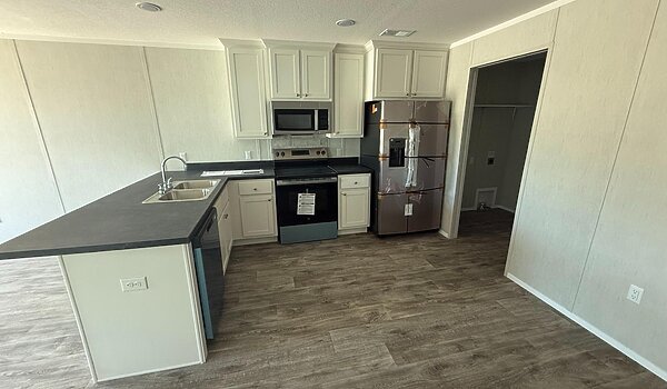 The ARC 7000 / ARC1670-7051 Interior 85024