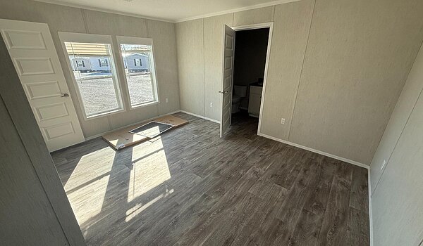 The ARC 7000 / ARC1670-7051 Interior 85025