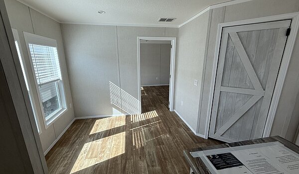 The ARC 8000 9000 / ARC1680-8016 Interior 83870