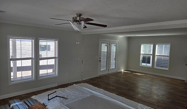 END OF THE YEAR SPECIAL / PRI3260-2028 Interior 85345