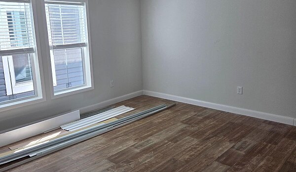 END OF THE YEAR SPECIAL / PRI3260-2028 Interior 85346