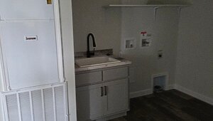 END OF THE YEAR SPECIAL / PRI3264-2005 Interior 85376