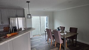 END OF THE YEAR SPECIAL / PRI3264-2005 Interior 85369