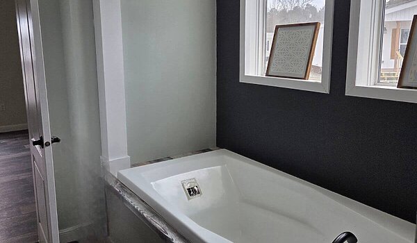 END OF THE YEAR SPECIAL / PRI3264-2005 Interior 85374