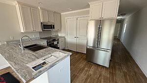 END OF THE YEAR SALE / Choice 1670-107 Interior 85326