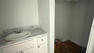 END OF THE YEAR SALE / Choice 1670-107 Interior 85331