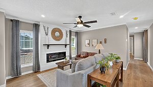 Waycross Express / 1676531 Azalea Interior 91652