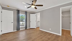 Waycross Express / 1676531 Azalea Bedroom 91655