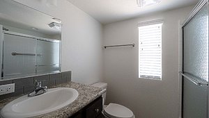 Shore Park / 1937-CT Bathroom 14233