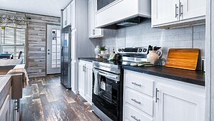 Lot #3 The Southern Farmhouse / BLOWOUT PRICE: $99,995 while supplies last! Interior 88209